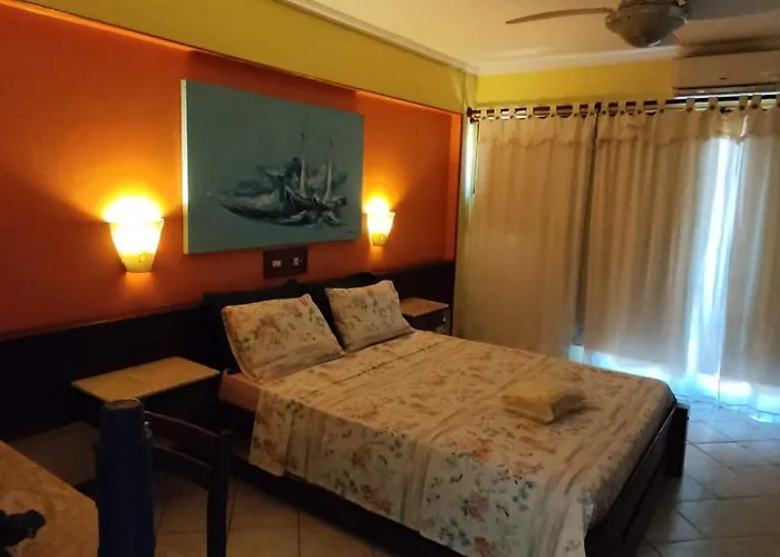 Flat Para Ate 4 Pessoas - Frente A Praia Dos Anjos